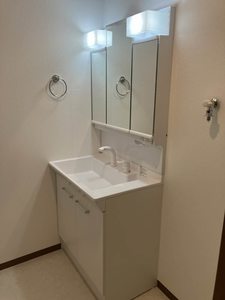 グリーン ウィング B205号-9