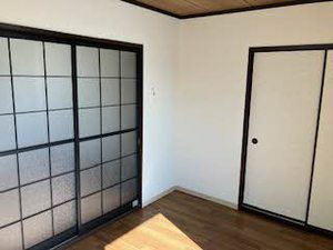 ホームズ三条 A202号-8