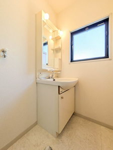 ファミール光 A201号-8