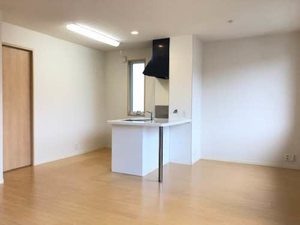 ラフィネ梅美台 F201号-4