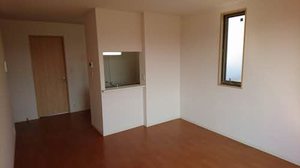 シャーメゾン中山 A101号-2