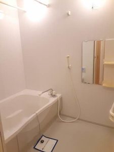 シャーメゾン中山 A201号-5