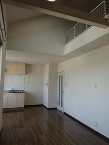 ヴィラ・ディアマンテ B203号-2