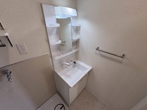 ヴィラ・ディアマンテⅡA102-4