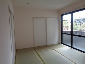 フローデン栗東 A102号-4