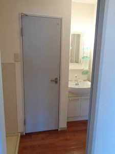 フローデン栗東 A102号-9