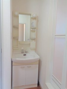 オオスミハイツⅢ B101号-9