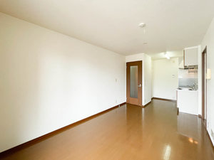 シャーメゾン　堅田 C102号-2