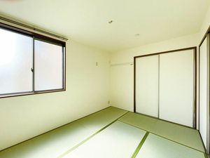 シャーメゾン　堅田 C102号-8