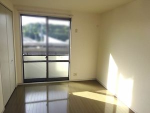 メゾン・ド・フレール A202号-6