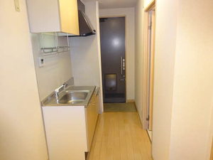 フローラルハイツさくら野 0203号-3