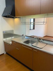 カーサ・ピュアズ B101号-4