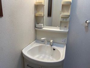 カーサ・ピュアズ B102号-11