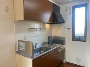 カーサ・ピュアズ C101号-2