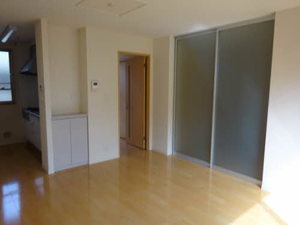 シャーメゾン　フィオーレ A203号-2