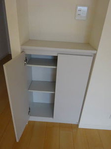 シャーメゾン　フィオーレ A203号-3