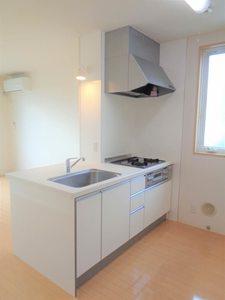 シャーメゾン リーリエ E103号-2