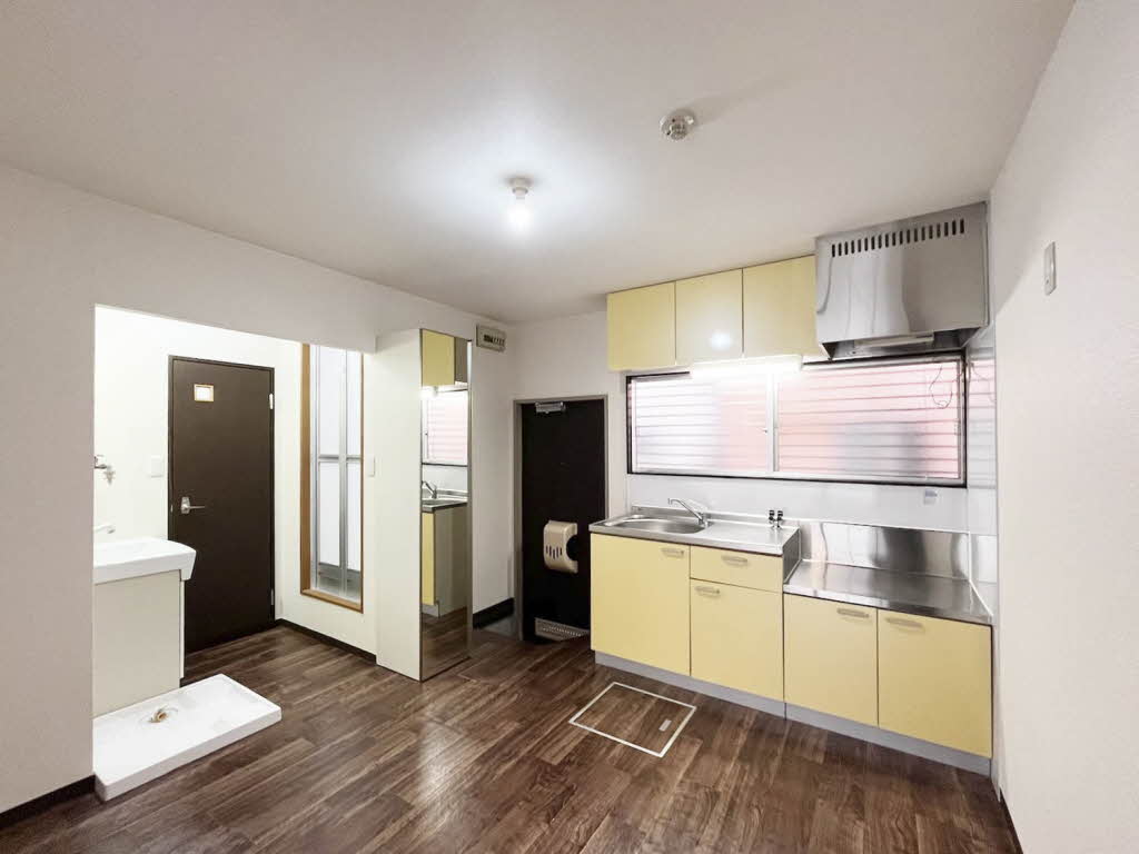 フラット泉尾 A103号-2