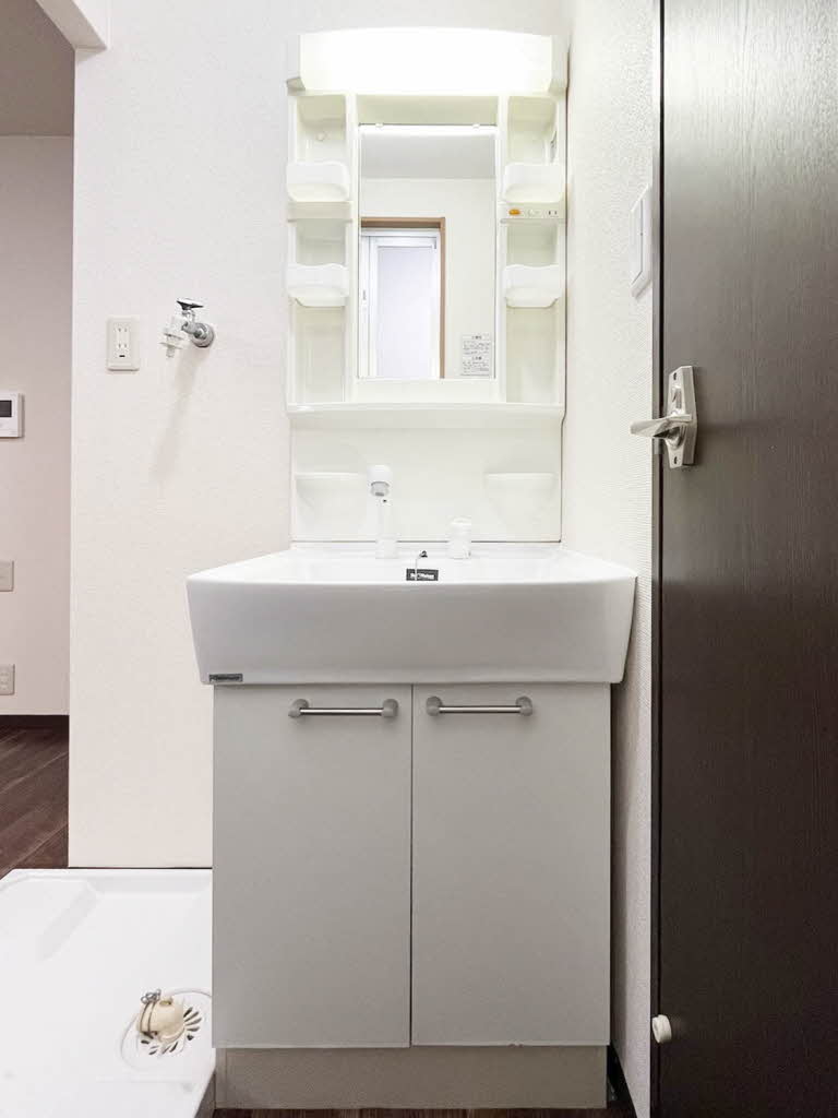 フラット泉尾 A103号-8