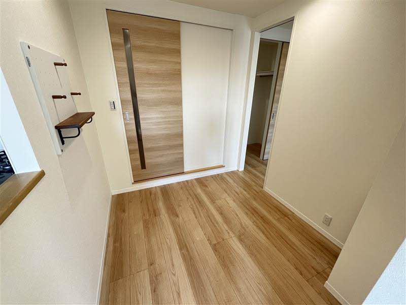 フォーラム２６ B201号-15