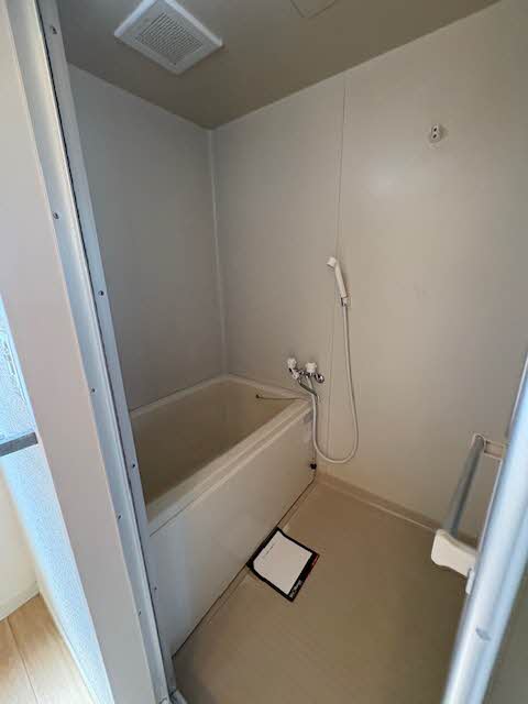 メゾンドヴェール B202号-6