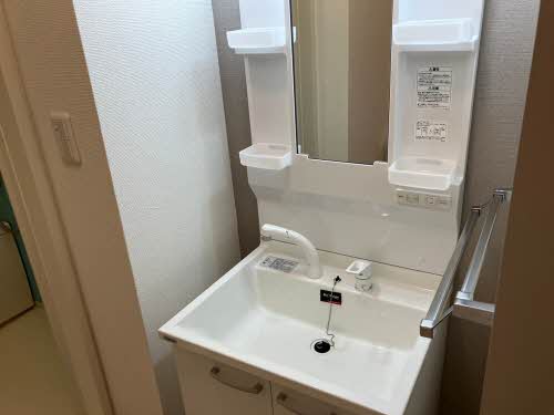 カーサビアン B102号-4