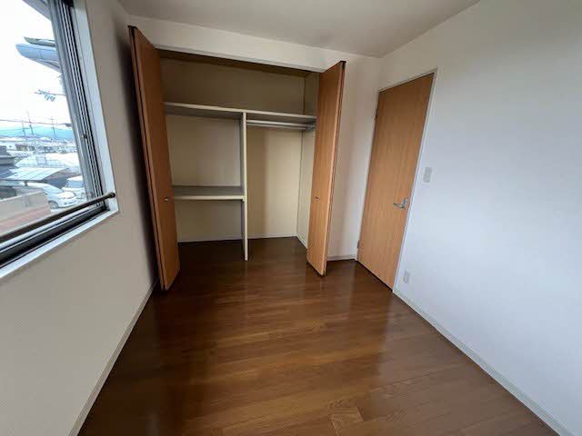 メゾン ルミエール B202号-3