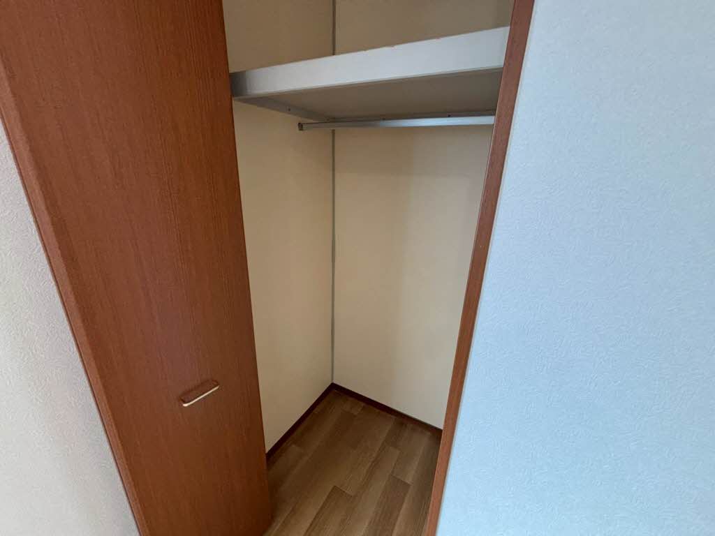 ファミネス横小路 0102号-8