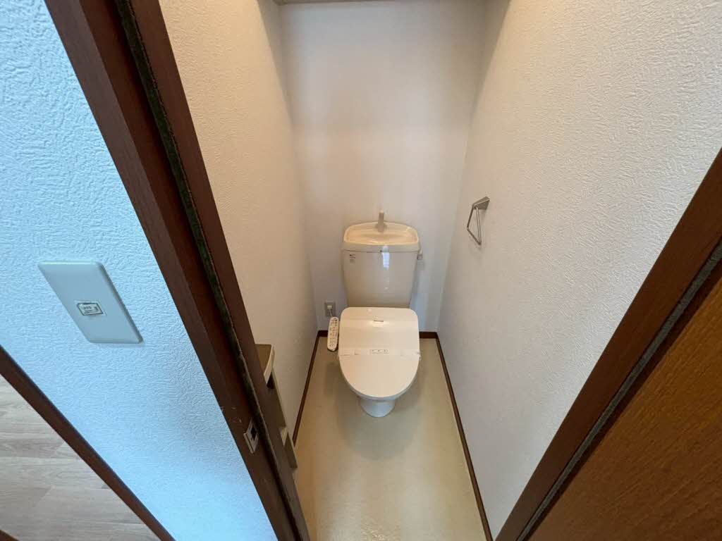 ファミネス横小路 0102号-11