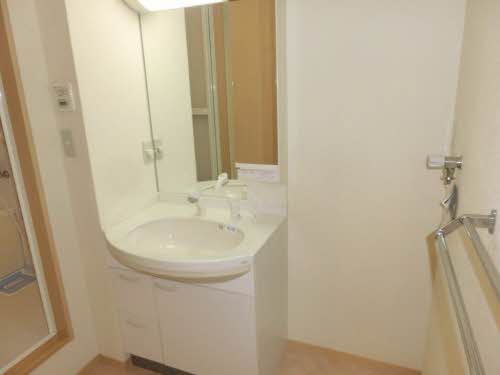 シャーメゾン岡山 B202号-7