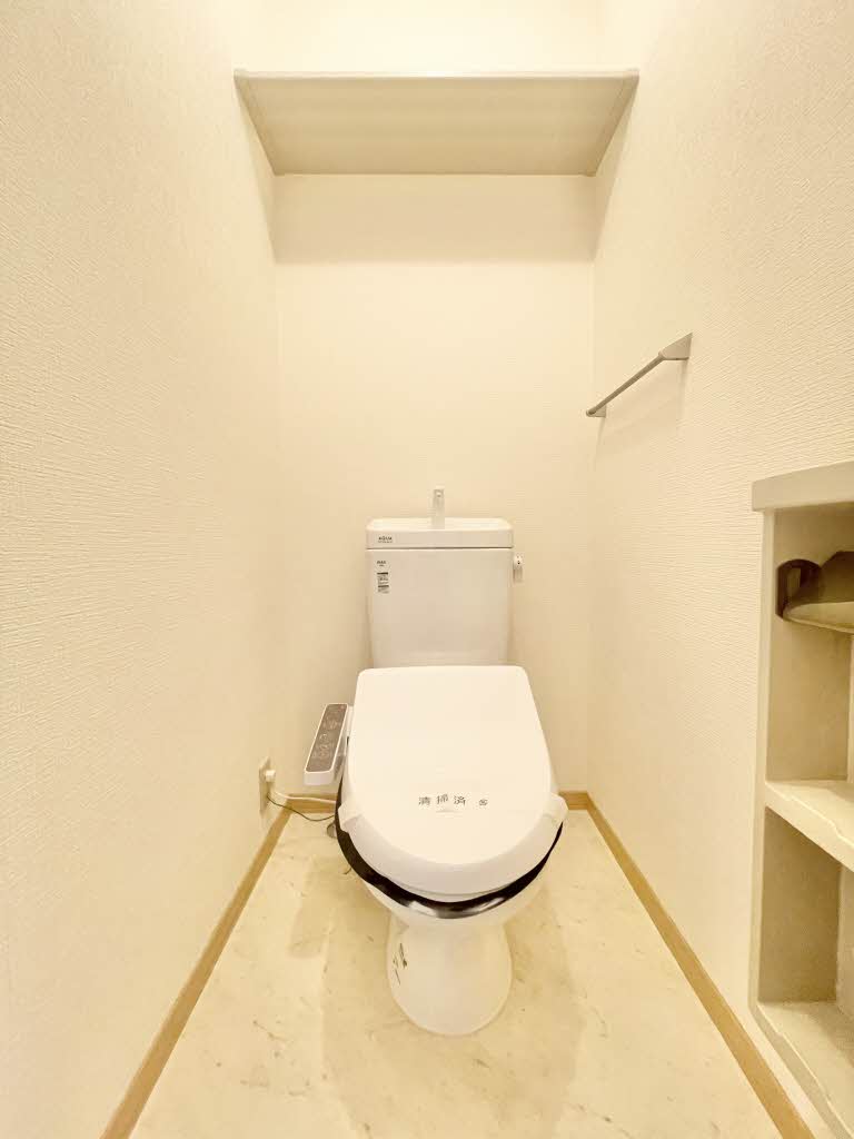 メゾン・ド・ブルーム A201号-9