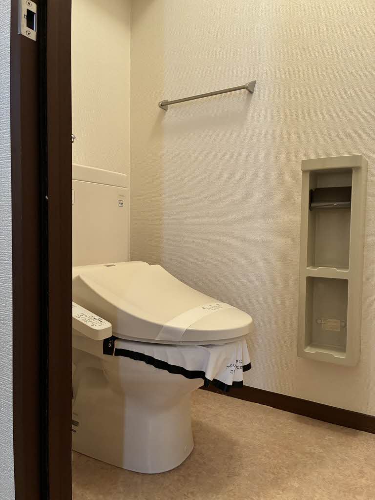 コモドフラッツ 0202号-4