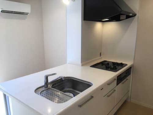 シャーメゾン赤い屋根 0102号-2