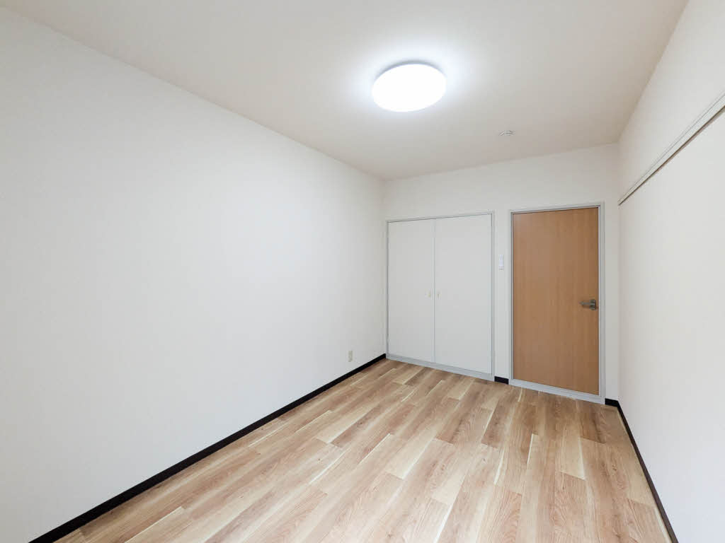 ユートピアスイート 0103号-4