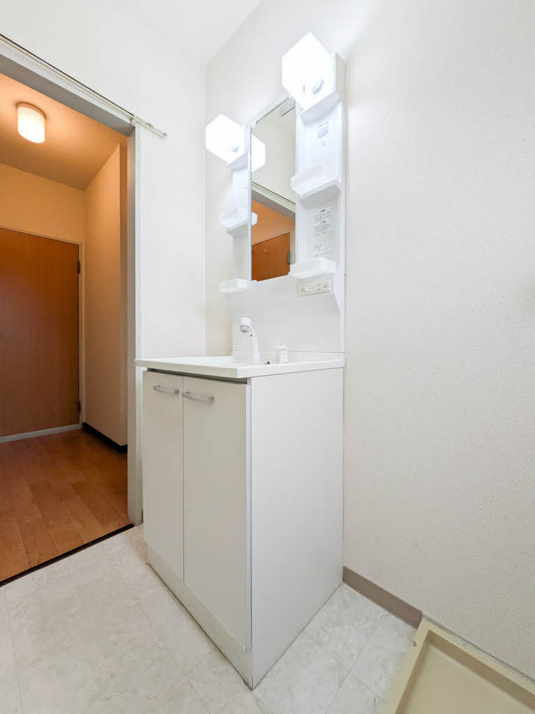 ユートピアスイート 0103号-8