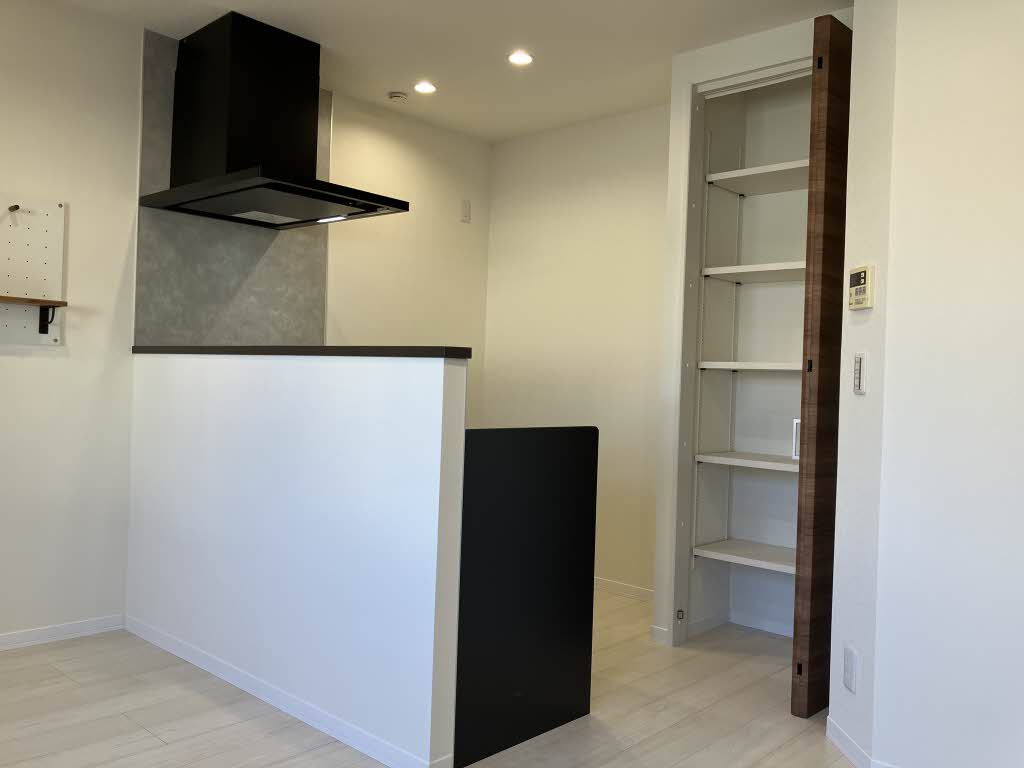 アスティオン飛鳥 C103号-6