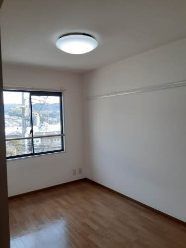 ディアス有里 B201号-8