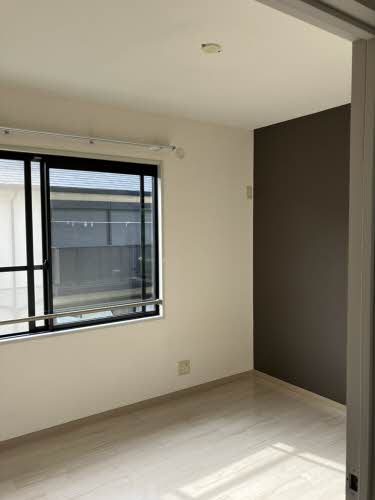 シャトレーヌ梅美台 C201号-9