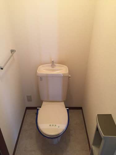 フローレ木津Ｂ B201号-3