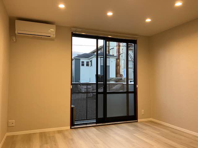 西栄ハイツ 0102号-2