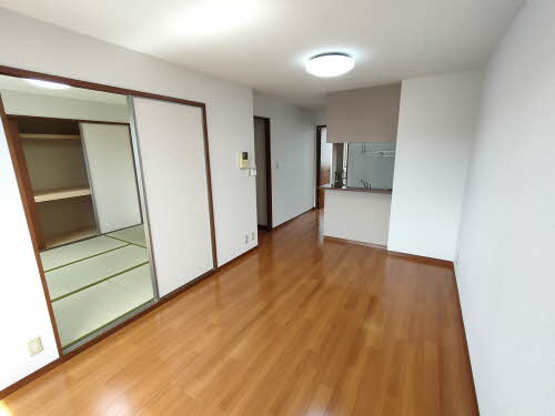 リバーサイドスクエア 0201号-2