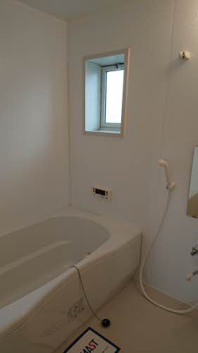 クレストヒルズ B202号-12