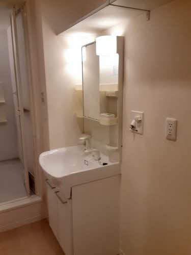 シャーメゾン中山 A201号-6