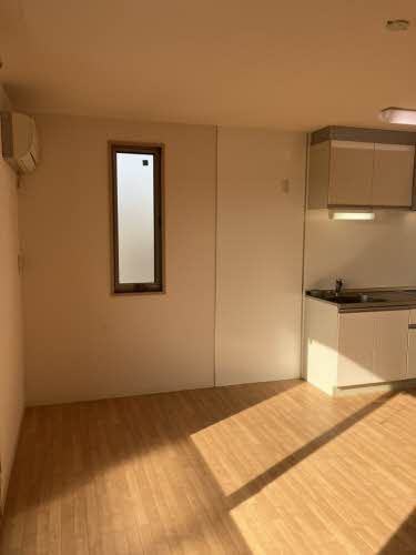 シャーメゾン中山 A203号-2