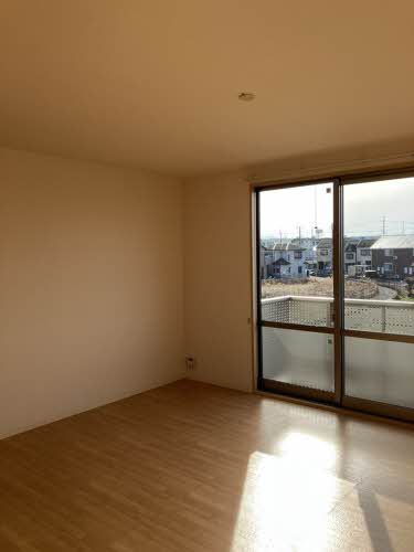 シャーメゾン中山 A203号-12