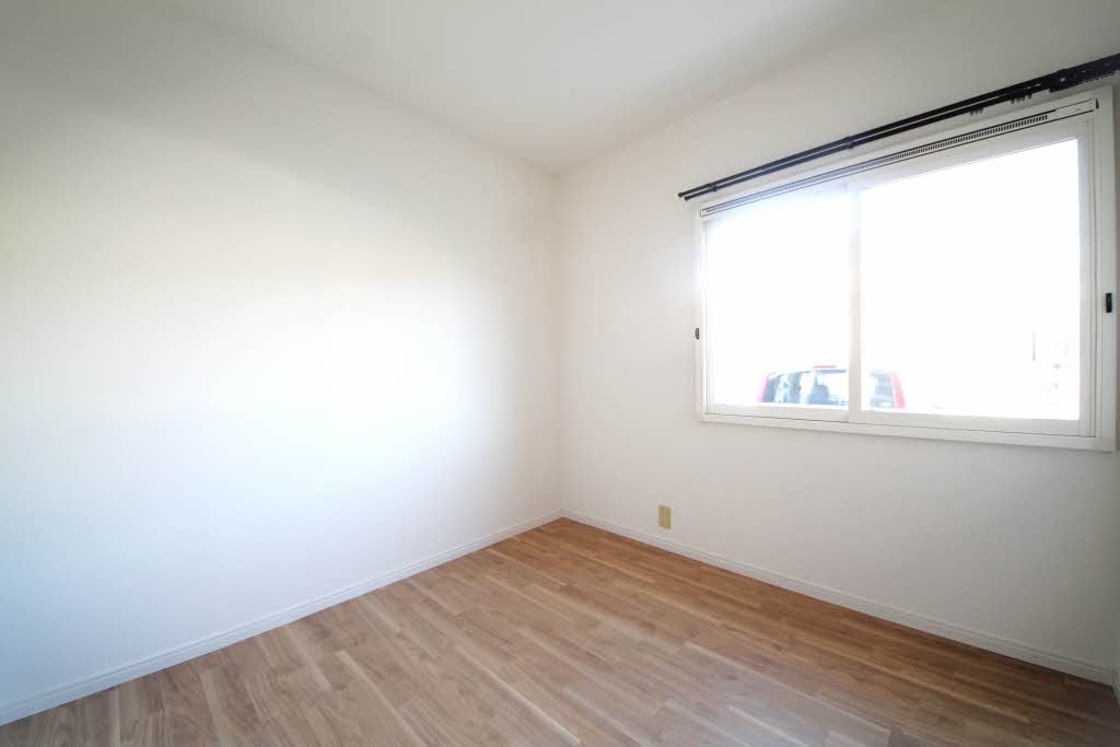 リンデンバウム 0102号-4