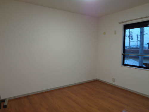 ヴィラ・ディアマンテⅡ B202号-4