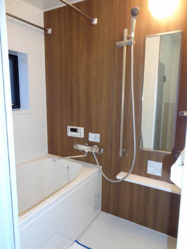 ヴィラ・ディアマンテⅡ B202号-8