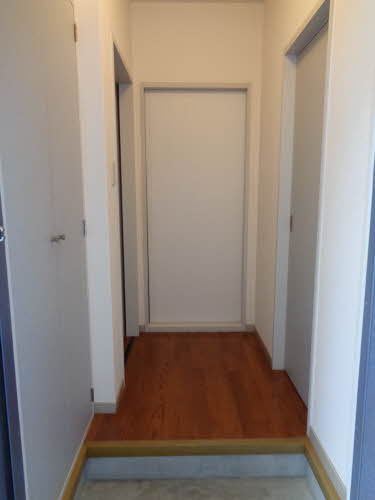 フローデン栗東 A102号-11