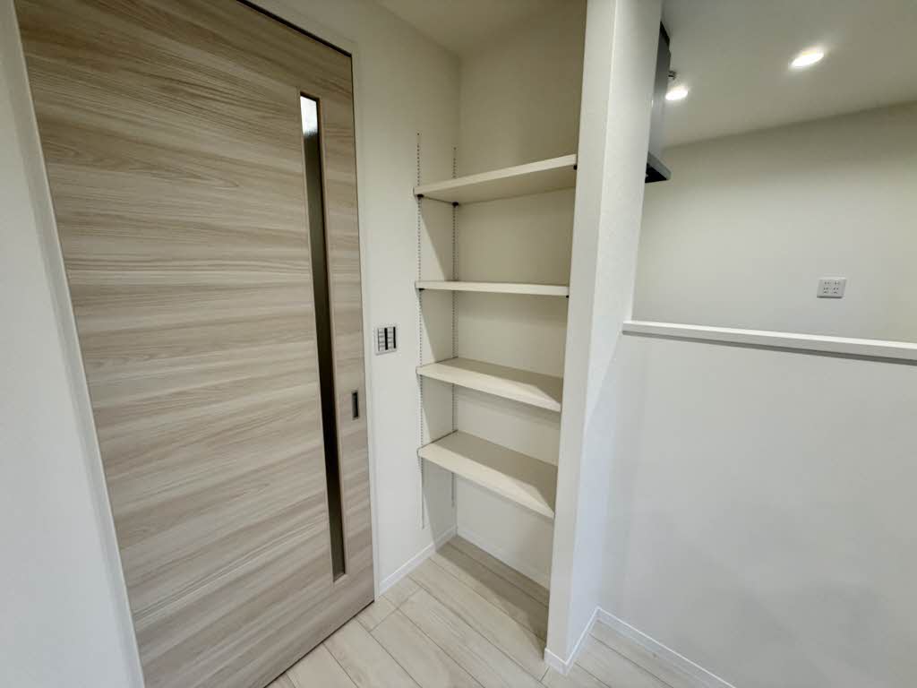 アメニティ２１ C202号-14